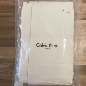NOS Calvin Klein Home QUEEN Egyptian Cotten Sateen Cream Ivory Flat Sheet‎ VTG